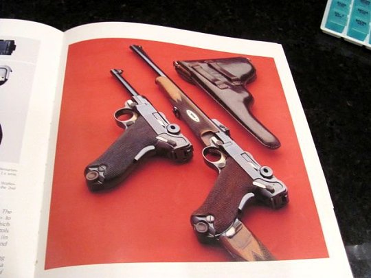 Click image for larger version

Name:	1 swiss luger.jpg
Views:	20
Size:	52.8 KB
ID:	19044
