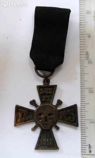 Click image for larger version

Name:	ww1-german-skull-and-cross-bones-medal-8c809.JPG
Views:	18
Size:	66.8 KB
ID:	23872