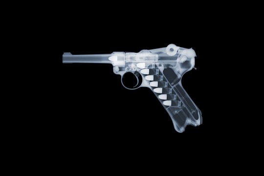 Click image for larger version

Name:	An-X-ray-of-a-Luger-by-British-artist-Nick-Veasey-2482790.jpg
Views:	51
Size:	30.0 KB
ID:	37088