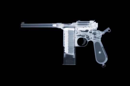 Click image for larger version

Name:	An-X-ray-of-a-Mauser-C96-by-British-artist-Nick-Veasey-2482782.jpg
Views:	37
Size:	35.0 KB
ID:	37089