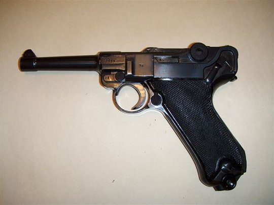 Click image for larger version

Name:	Pistols 002.jpg
Views:	46
Size:	42.3 KB
ID:	8540