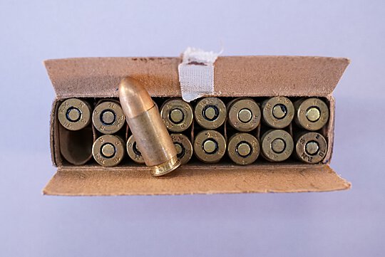 Click image for larger version

Name:	Luger ammo 014.jpg
Views:	160
Size:	87.4 KB
ID:	85430