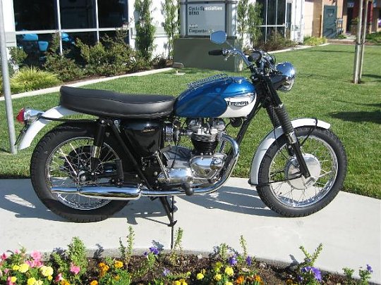 Click image for larger version

Name:	triumph 650.jpg
Views:	26
Size:	74.7 KB
ID:	18707